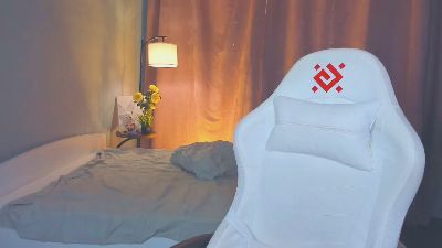 SashaOeltjen live cam on Cam4