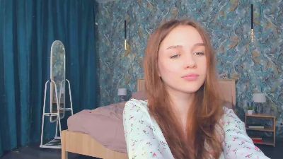 SashaOeltjen live cam on Cam4