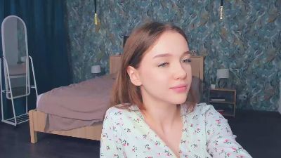 SashaOeltjen live cam on Cam4