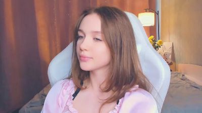 SashaOeltjen live cam on Cam4