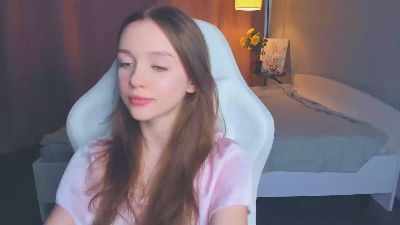SashaOeltjen live cam on Cam4