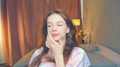 SashaOeltjen live cam on Cam4