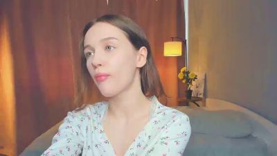 SashaOeltjen live cam on Cam4