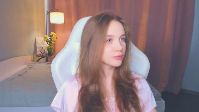 SashaOeltjen live cam on Cam4