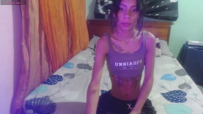 Sasha_Raven live cam on Cam4