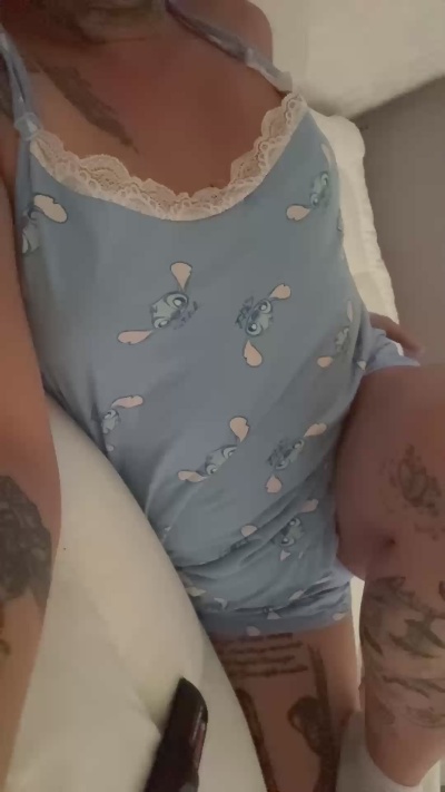 Sashalee00 live cam on Cam4