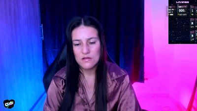 Saskyaa live cam on Cam4