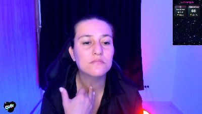 Saskyaa live cam on Cam4