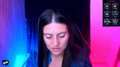 Saskyaa live cam on Cam4
