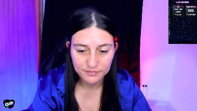 Saskyaa live cam on Cam4