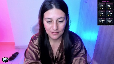 Saskyaa live cam on Cam4