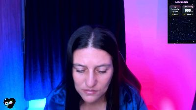 Saskyaa live cam on Cam4
