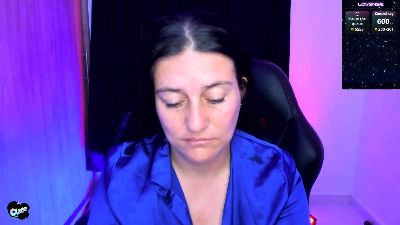 Saskyaa live cam on Cam4