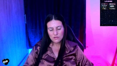 Saskyaa live cam on Cam4