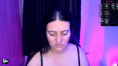 Saskyaa live cam on Cam4
