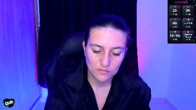 Saskyaa live cam on Cam4