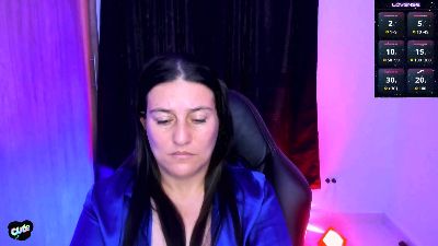 Saskyaa live cam on Cam4