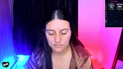 Saskyaa live cam on Cam4