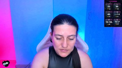 Saskyaa live cam on Cam4