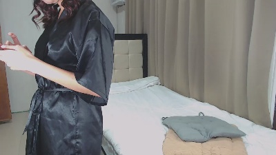Sassychix69 live cam on Cam4