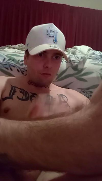 Savageboy999 live cam on Cam4