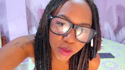SaylorBloom live cam on Cam4