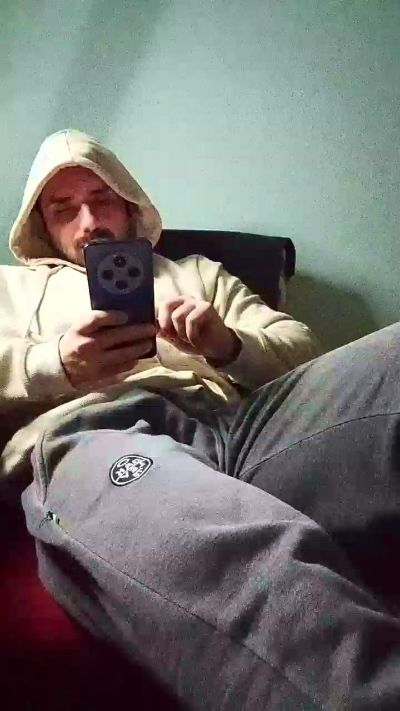 SaymonFitness live cam on Cam4