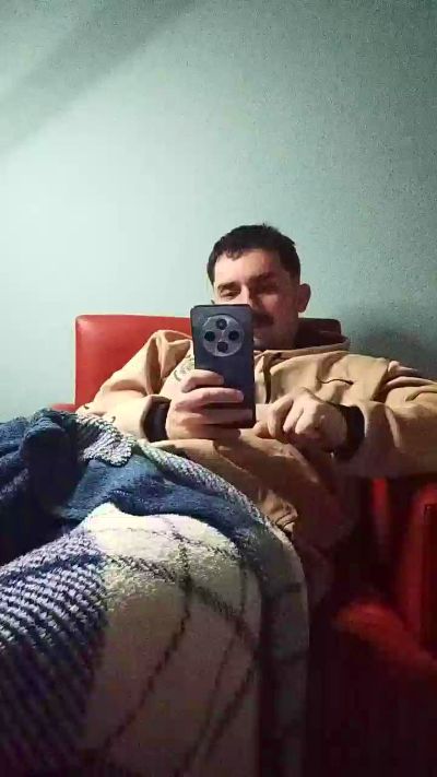 SaymonFitness live cam on Cam4