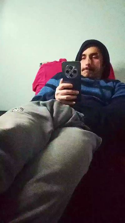 SaymonFitness live cam on Cam4