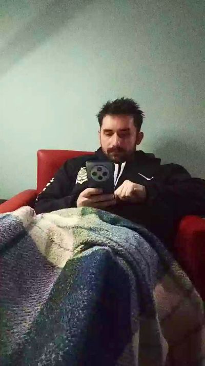 SaymonFitness live cam on Cam4