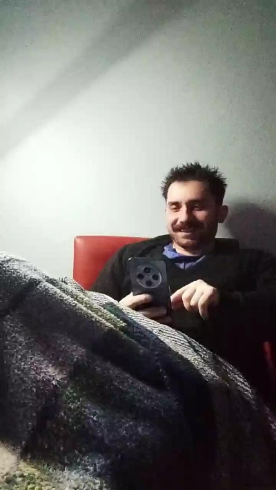 SaymonFitness live cam on Cam4