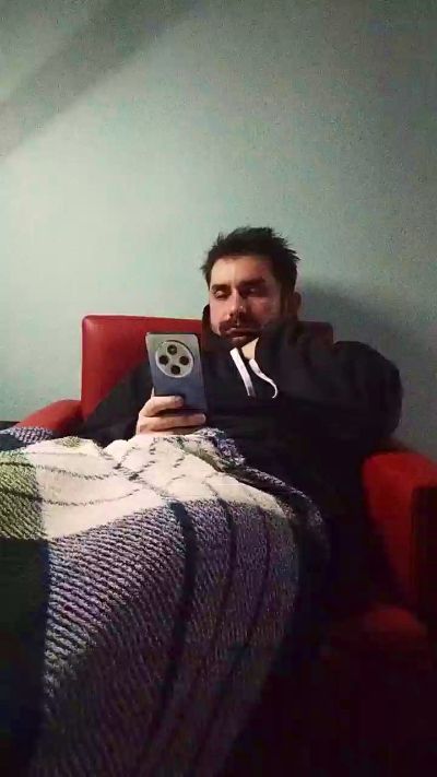 SaymonFitness live cam on Cam4