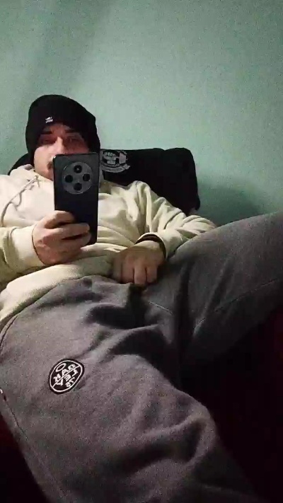 SaymonFitness live cam on Cam4