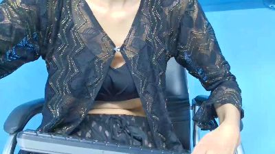 Sbeera live cam on Cam4