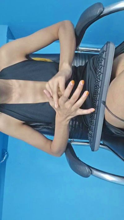 Sbeera live cam on Cam4