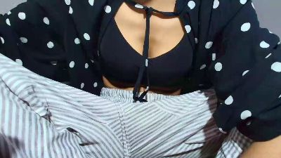 Sbeera live cam on Cam4