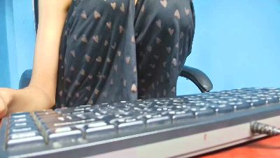 Sbeera live cam on Cam4