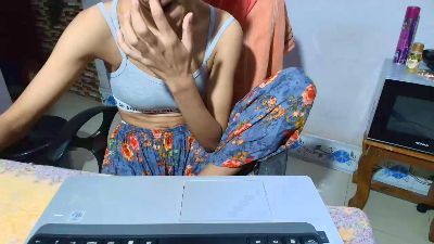 Sbeera live cam on Cam4