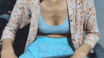 Sbeera live cam on Cam4