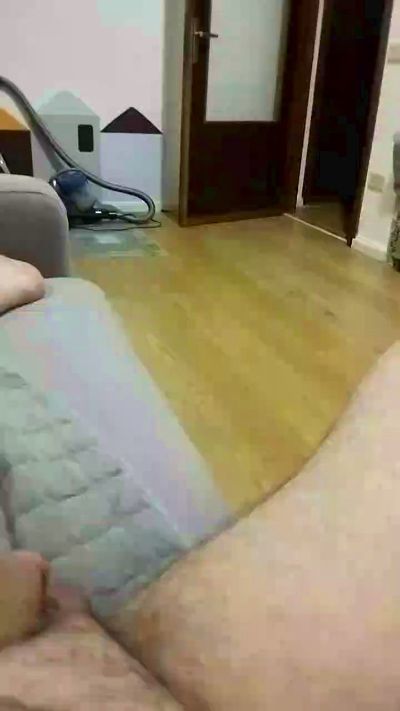 Sborrone86 live cam on Cam4