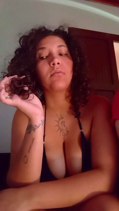 Scarlatta_hot live cam on Cam4