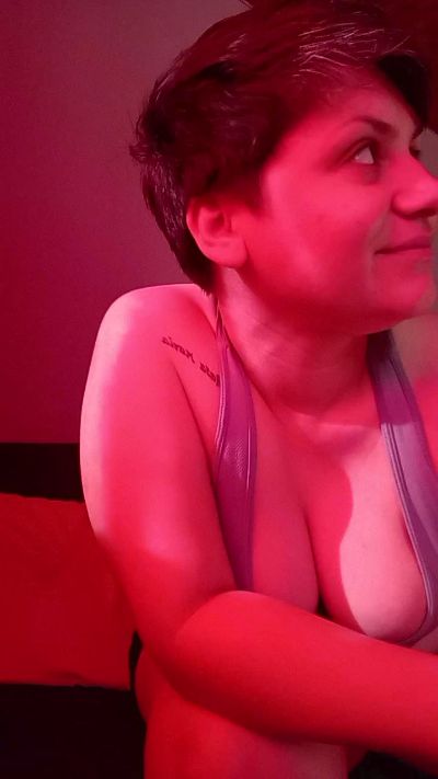 Scarlatta_hot live cam on Cam4