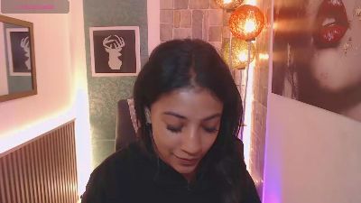Scarleet_miaa live cam on Cam4