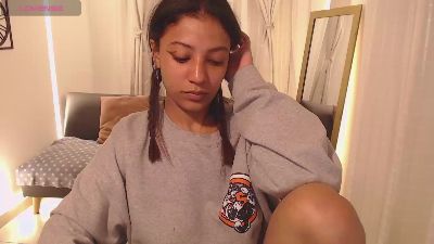 Scarleet_miaa live cam on Cam4