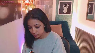 Scarleet_miaa live cam on Cam4