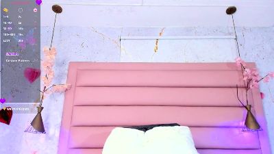 Scarleett_22 live cam on Cam4