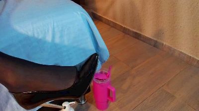 Scarleett_22 live cam on Cam4