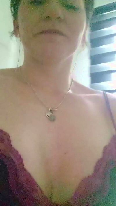 Scarlet699 live cam on Cam4