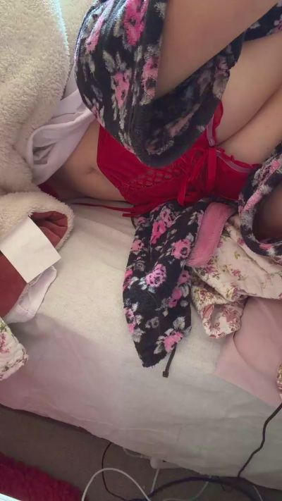 Scarlet699 live cam on Cam4