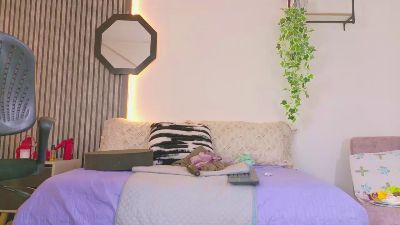 ScarletHiit live cam on Cam4